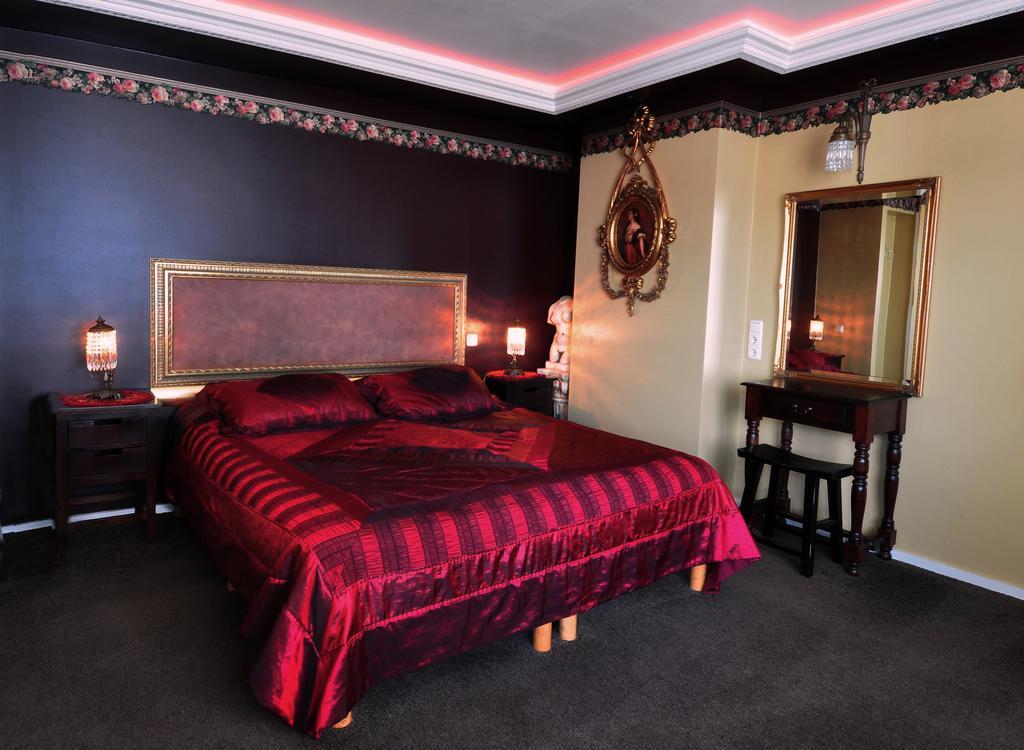 Pension & Spa De Watertoren 잔드보르트 객실 사진